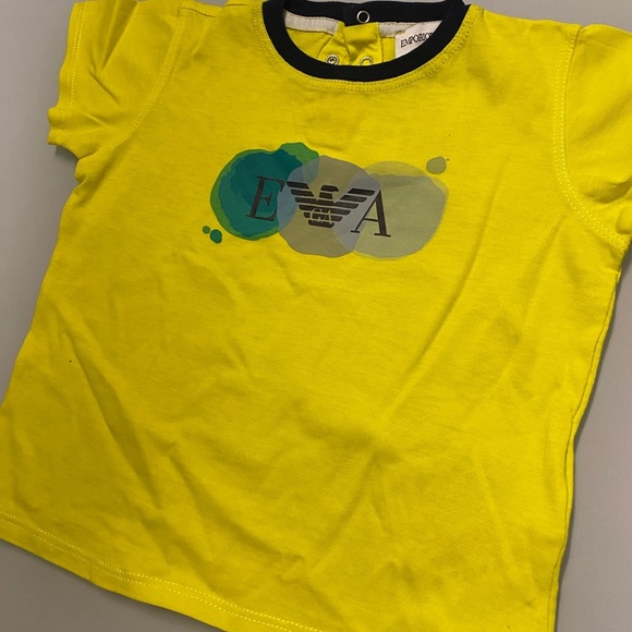 Emporio Armani Kids Yellow T-Shirt seize 18 months - Picture 2 of 5